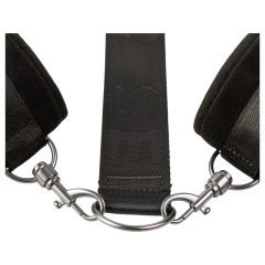 Sei Mio - Hands Behind - Cuffs and Collar (Black)